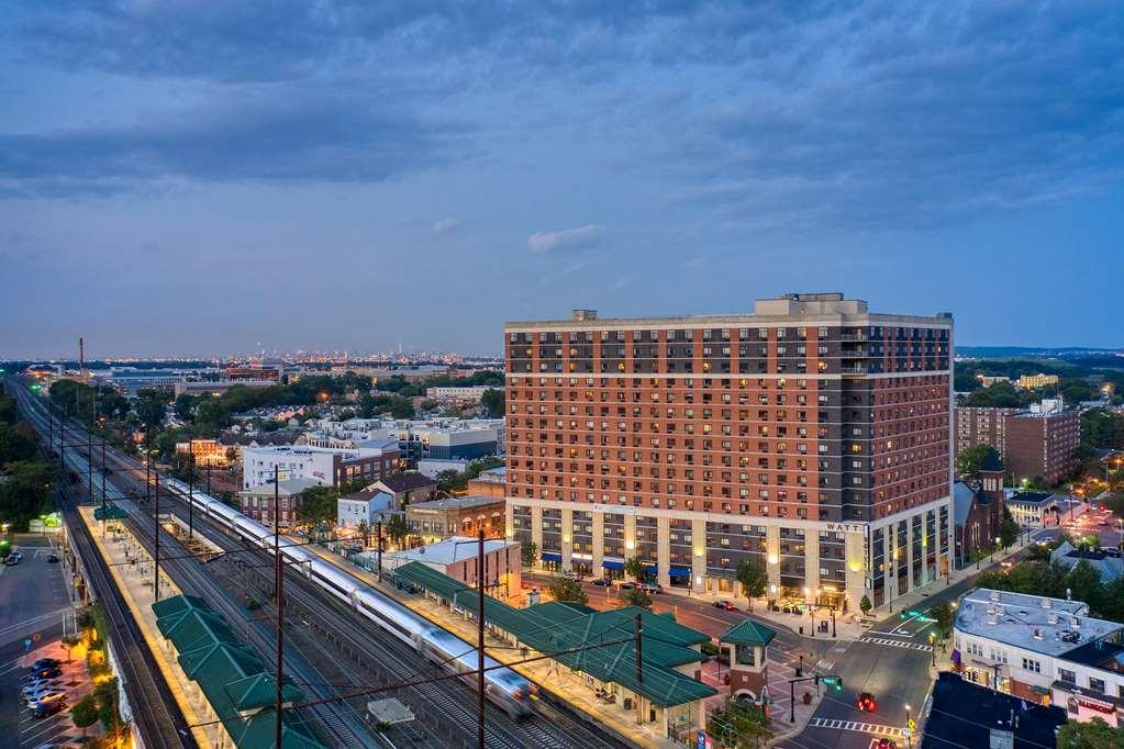 Watt Hotel Tapestry Collection By Hilton Rahway Exterior foto